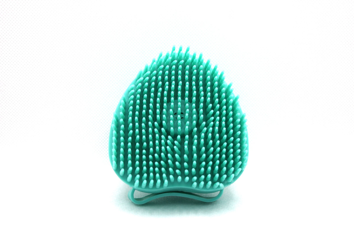 Bubble-Bath Grooming Brush